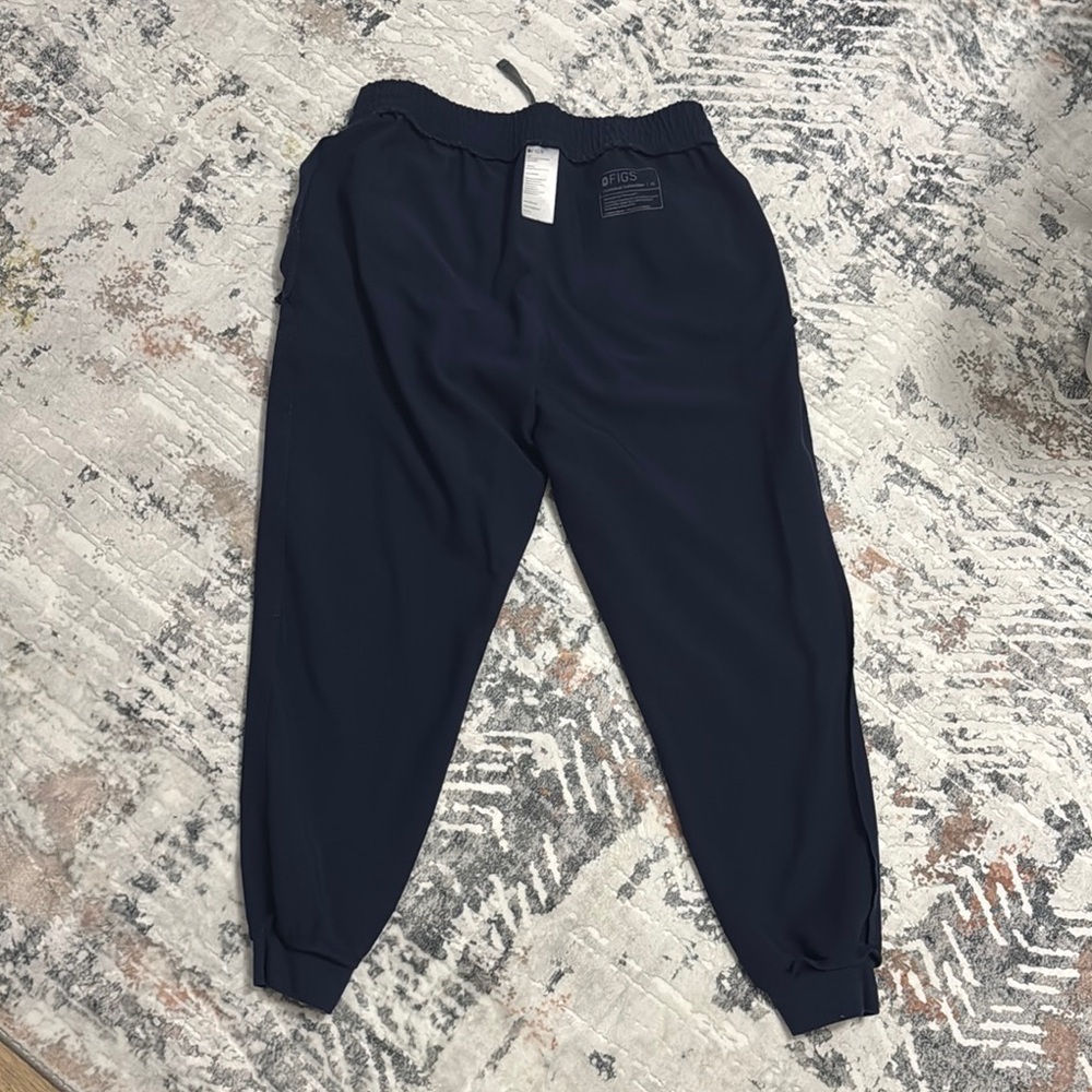 FIGS Navy Technical Collection Pants